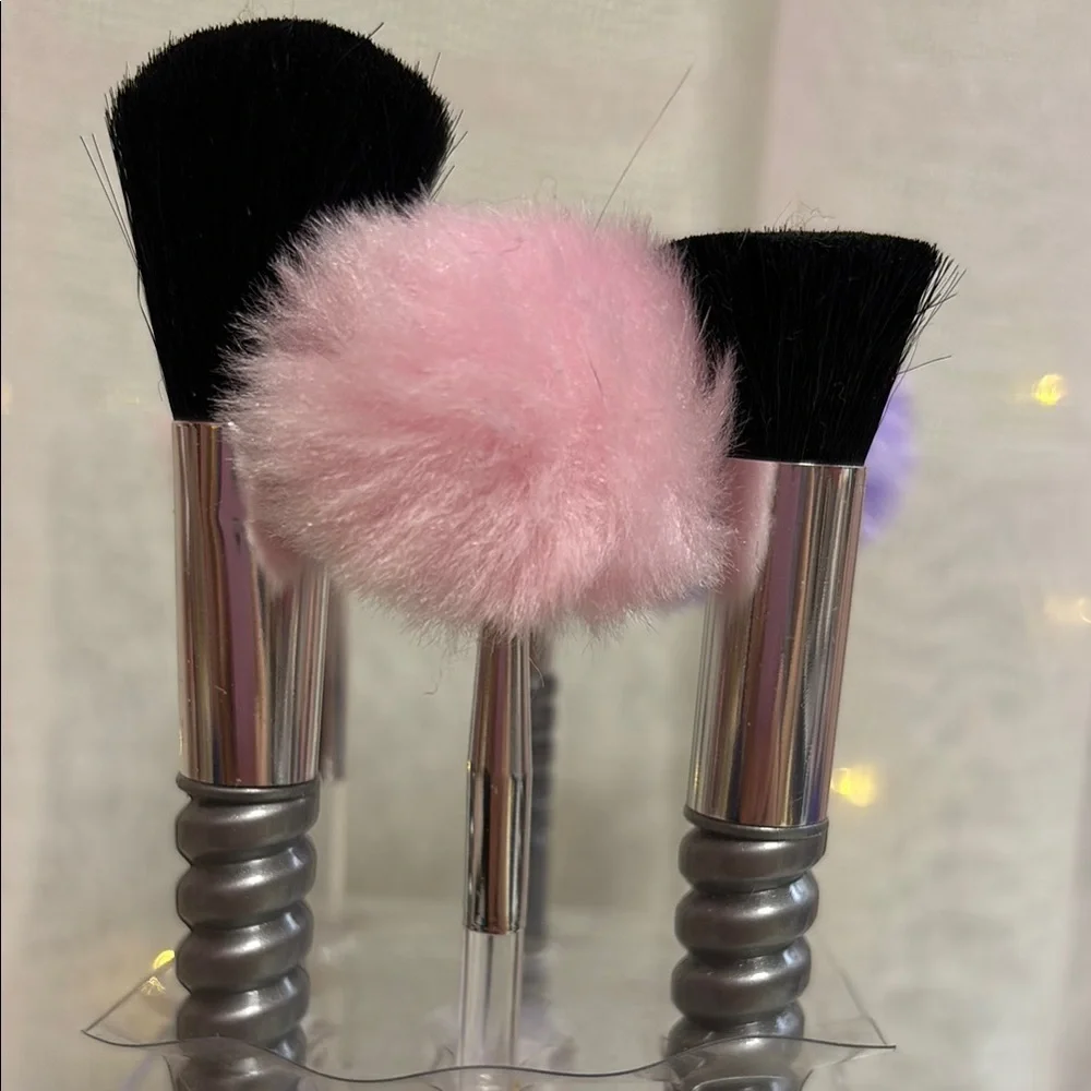 Makeup Brush Set with Pink and Purple Fluffy Heads